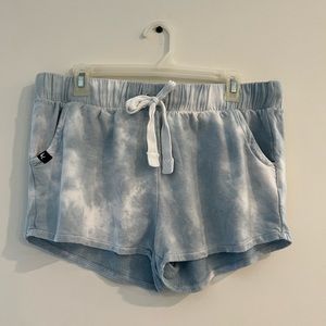 Glyder Drawstring Shorts with pockets - Blue & White - Size Large